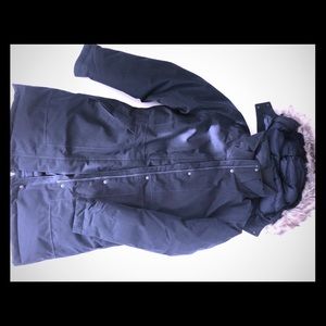 Women’s Size M, Navy Blue North Face Parka